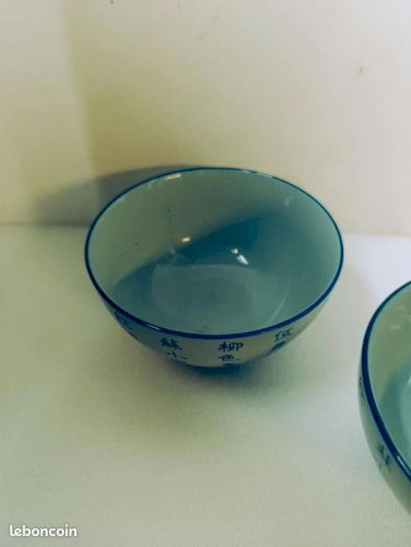 lot de deux petits tasses dorigine chinoise de couleur bleu en bon etat