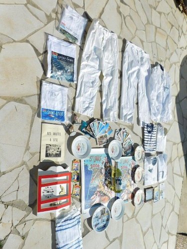 LOT DE DIVERS OBJETS SUR LES JOUTES ET SETE