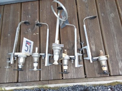 lot of bistro bar measure for pastis 51 eristoff clan campbell