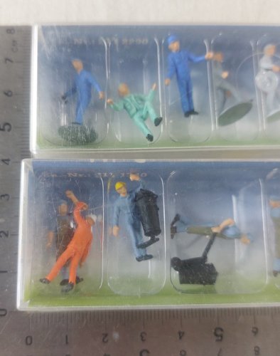 Lot de figurines pour maquette train HO, Faller 151012 + 151032