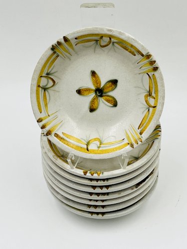 Lot de huit bols Keraluc Quimper Renaissance 1960