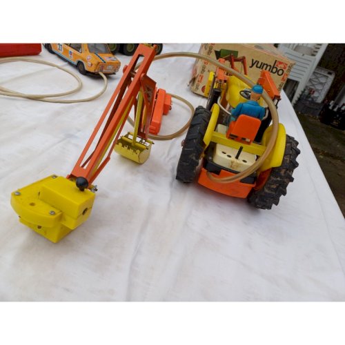 Lot de Jouets Anciens des Années 50 en Tole