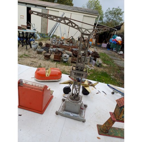 Lot de Jouets Anciens des Années 50 en Tole