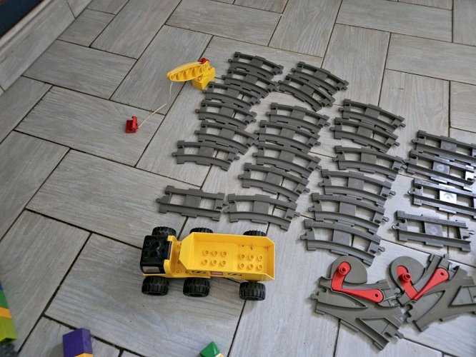 lot de  lego duplo  , Trains vehicules ,briques ,perso