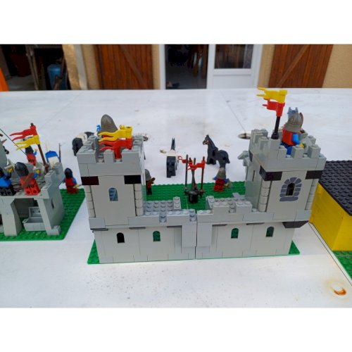 Lot de Légo et Playmobil Pirate