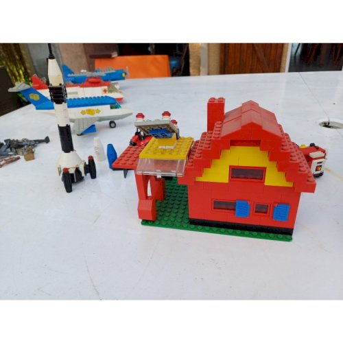 Lot de Légo et Playmobil Pirate