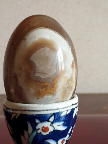 Lot de minéraux : aragonite, onyx, jaspe 'african bloodstone', nodule métallique, turquoise, lapis-lazuli