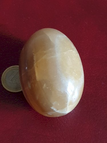 Lot de minéraux : aragonite, onyx, jaspe 'african bloodstone', nodule métallique, turquoise, lapis-lazuli