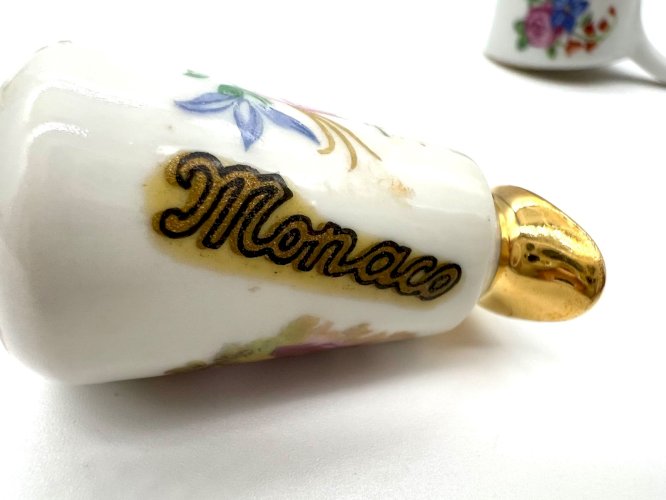Lot de miniatures en porcelaine de Limoges – Décor scènes galantes & dorures