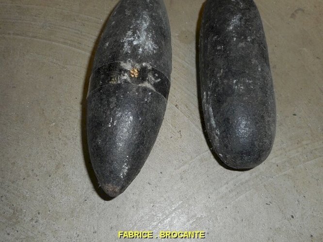 LOT DE PAIRE DE POIDS DE COMTOISE N° 1