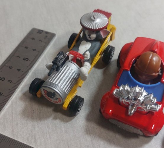 Lot de petites voitures, Tom & Jerry, Corgi Juniors + Mini Ha Ha Matchbox