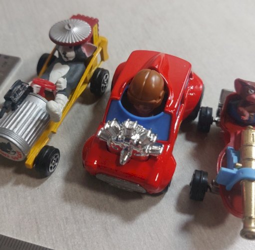 Lot de petites voitures, Tom & Jerry, Corgi Juniors + Mini Ha Ha Matchbox