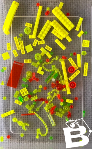 Lot de pièces de Lego fluorescentes