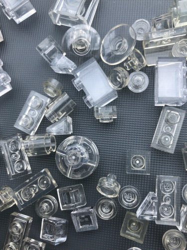 Lot de pièces de Lego transparentes
