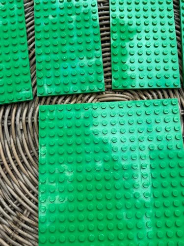 Lot de plaques vertes de Lego