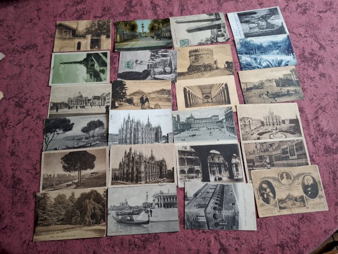 Lot de plus de 400 cartes postales Italie avec diversité CPA CPSM CPM