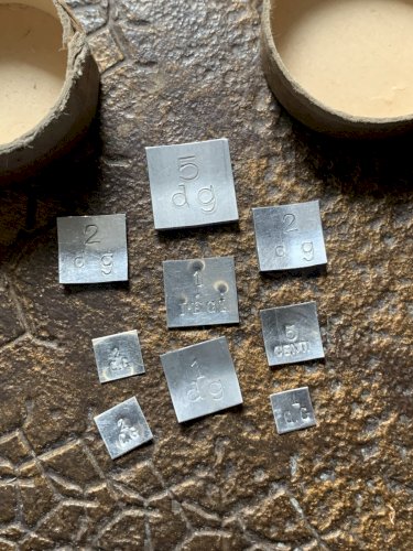 lot de poids précision balance trebuchet or argent bijoutier