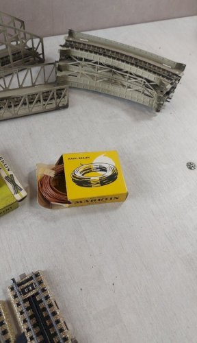 Lot de pont en arc, rails, rails de dételage, croisement, Märklin, en HO