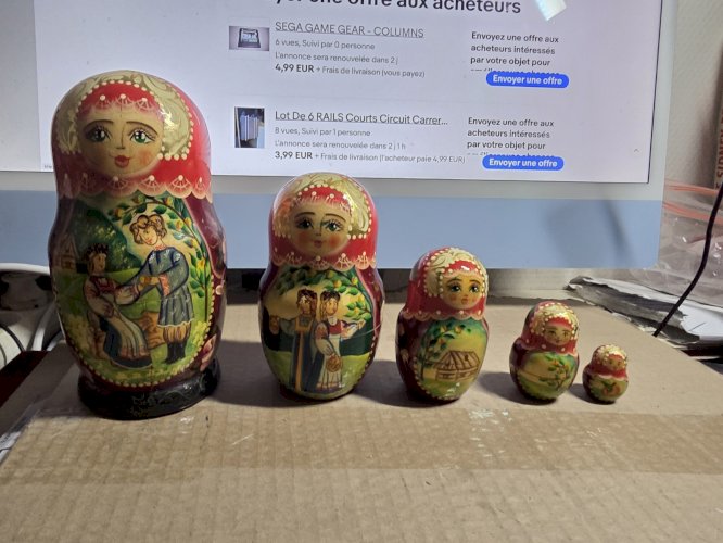 lot de Poupées russes  matriochka - 5 pieces-TBE