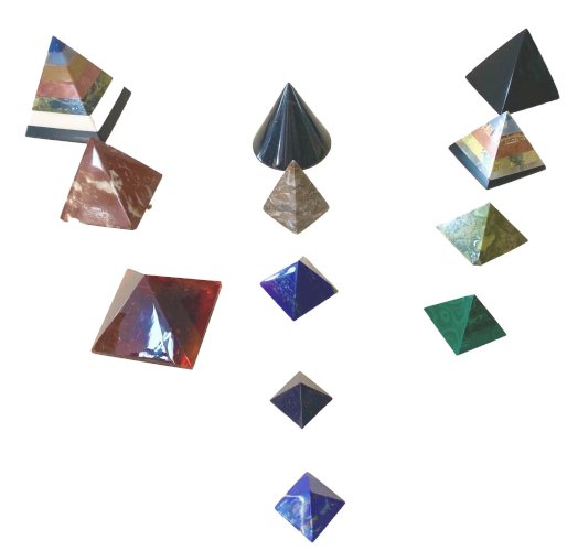 Lot de pyramides en pierres anciennes XX siècle