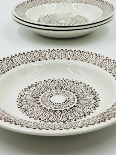 Lot de quatre assiettes creuses Boch Ronda 1970