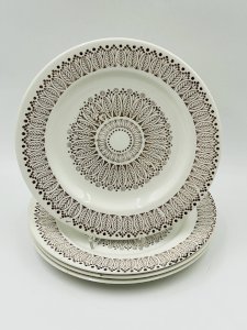 Set of four Boch Ronda flat plates 1970