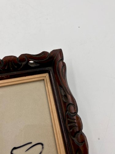 Lot de trois cadres en bois