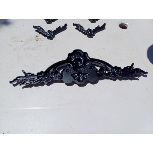 Lot déco en Fer Mascarons et Ailes