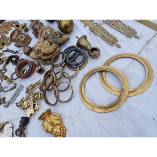 Lot déléments de déco Bronze et Laiton