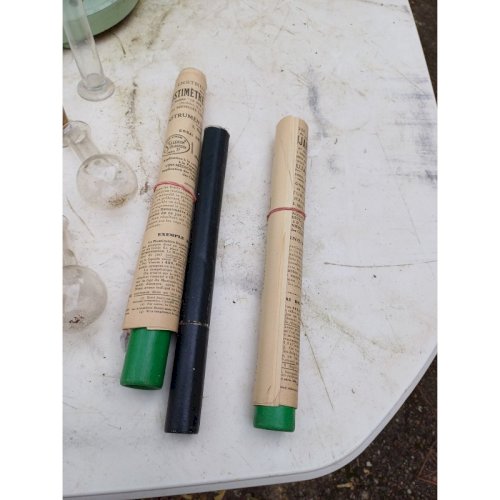 Lot déléments de Laboratoire en Verre