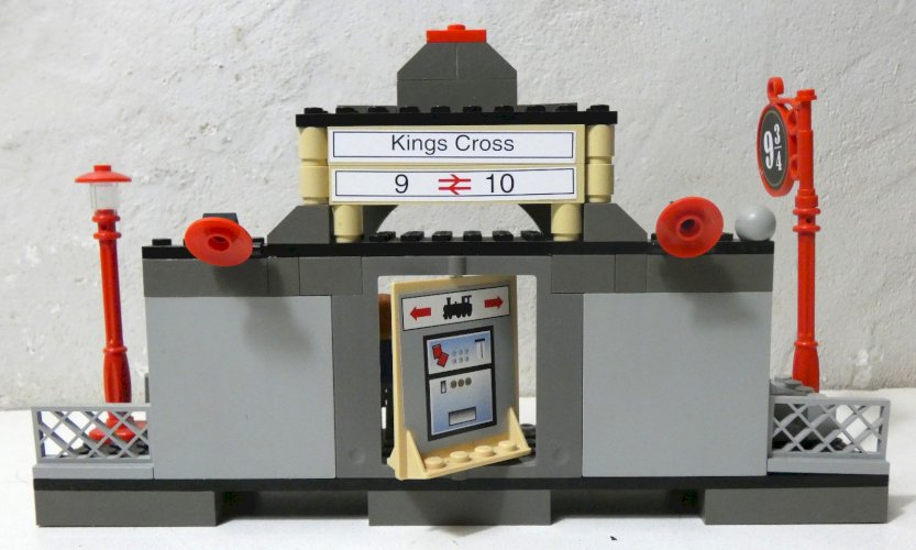 Lot LEGO Harry Potter 1ère edition : 4708, 4711, 4755 à compléter