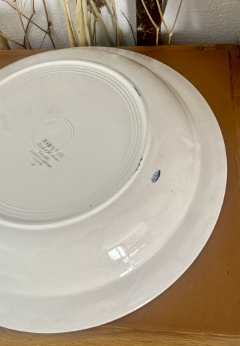 Lot n° 1 - Plat de service creux Mary Lou - 30,2 cm - Digoin Sarreguemines