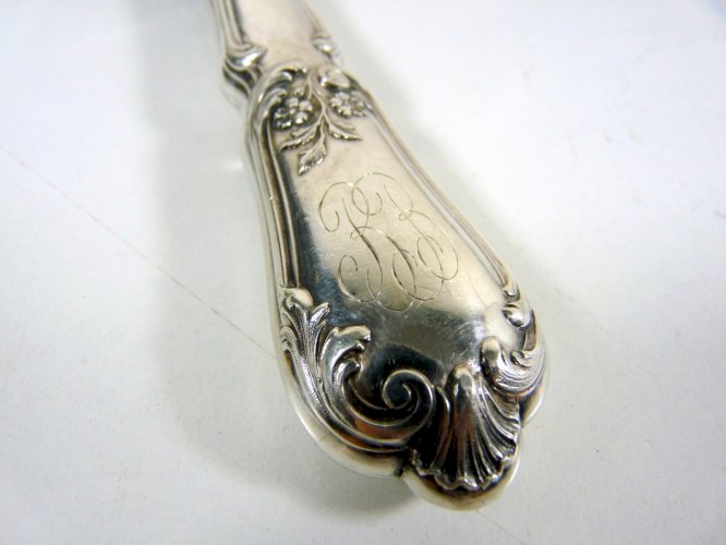 Lot services découper / salade / poisson manches argent fourré Louis XV BB boîte