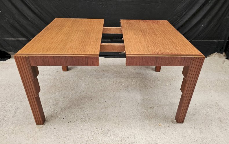 Lot table et ses 6 chaises Art déco de Saddier & fils