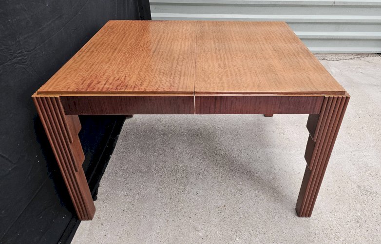 Lot table et ses 6 chaises Art déco de Saddier & fils