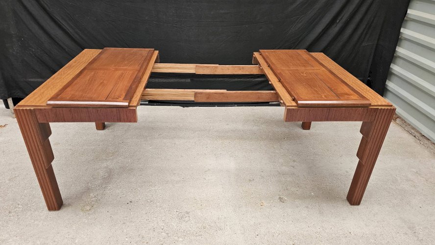 Lot table et ses 6 chaises Art déco de Saddier & fils