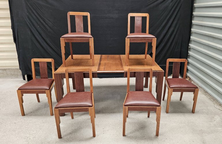 Lot table et ses 6 chaises Art déco de Saddier & fils