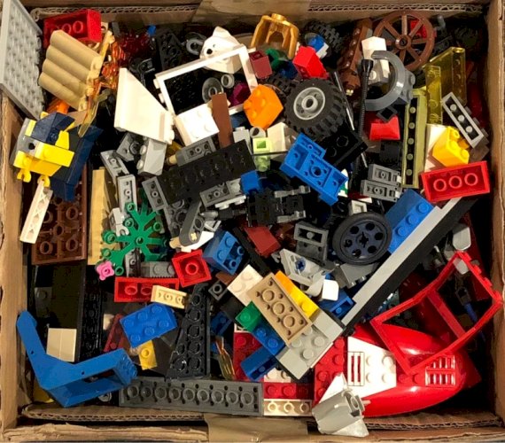 Lot/vrac 1,7 kg de pièces de Lego officiels