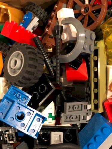 Lot/vrac 1,7 kg de pièces de Lego officiels