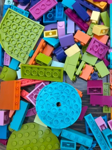 Lot/vrac de 400 pièces Lego couleurs flashys et acidulées