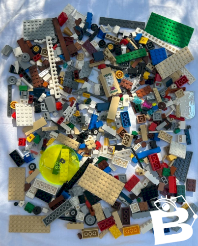 Lot/vrac de 600 pièces de construction Lego officiel