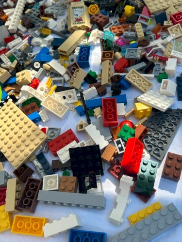 Lot/vrac de 600 pièces de construction Lego officiel