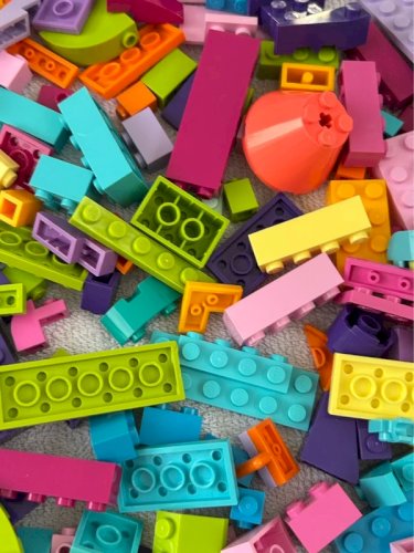 Lot/vrac de pièces de Lego couleurs flashys et acidulées