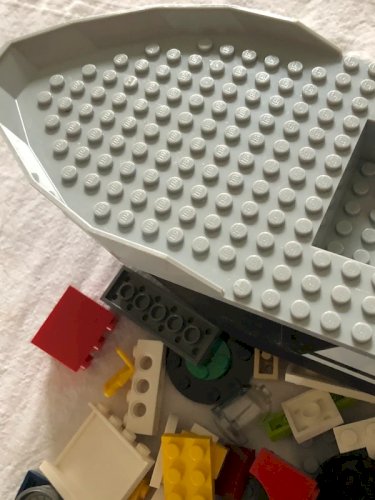 Lot/vrac de pièces de Lego plus bateau de police