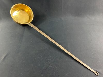 Louche poche à eau en laiton étamé fin XVIIIe début XIXe