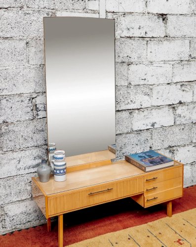 Louise, la coiffeuse basse en bois N°136