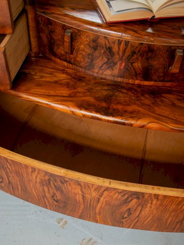 Louise, la coiffeuse en bois N°120