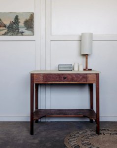 Louise, la coiffeuse en bois N°128