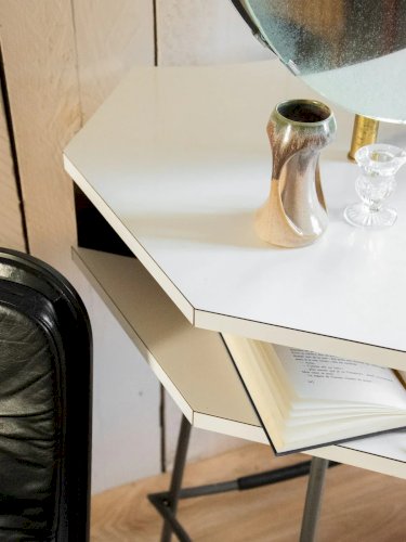 Louise, la coiffeuse en formica N°220