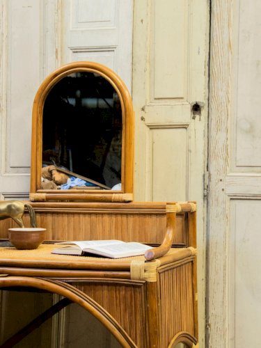 Louise, la coiffeuse en rotin et bambou N°217